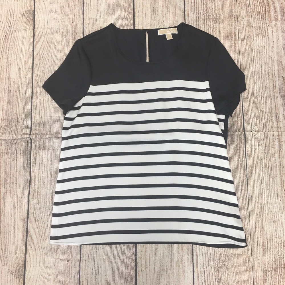 😍Michael Kors Dark Navy & White Striped Top Short Sleeve Size Large
